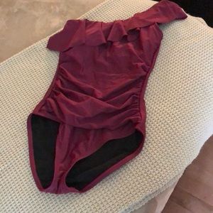 5/$15 Amazon Swimsuit Size 6